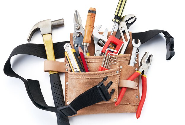 Tool for sunshade repair – symbolic image representing durable products and sustainable use thanks to available spare parts from Schneider Schirme.